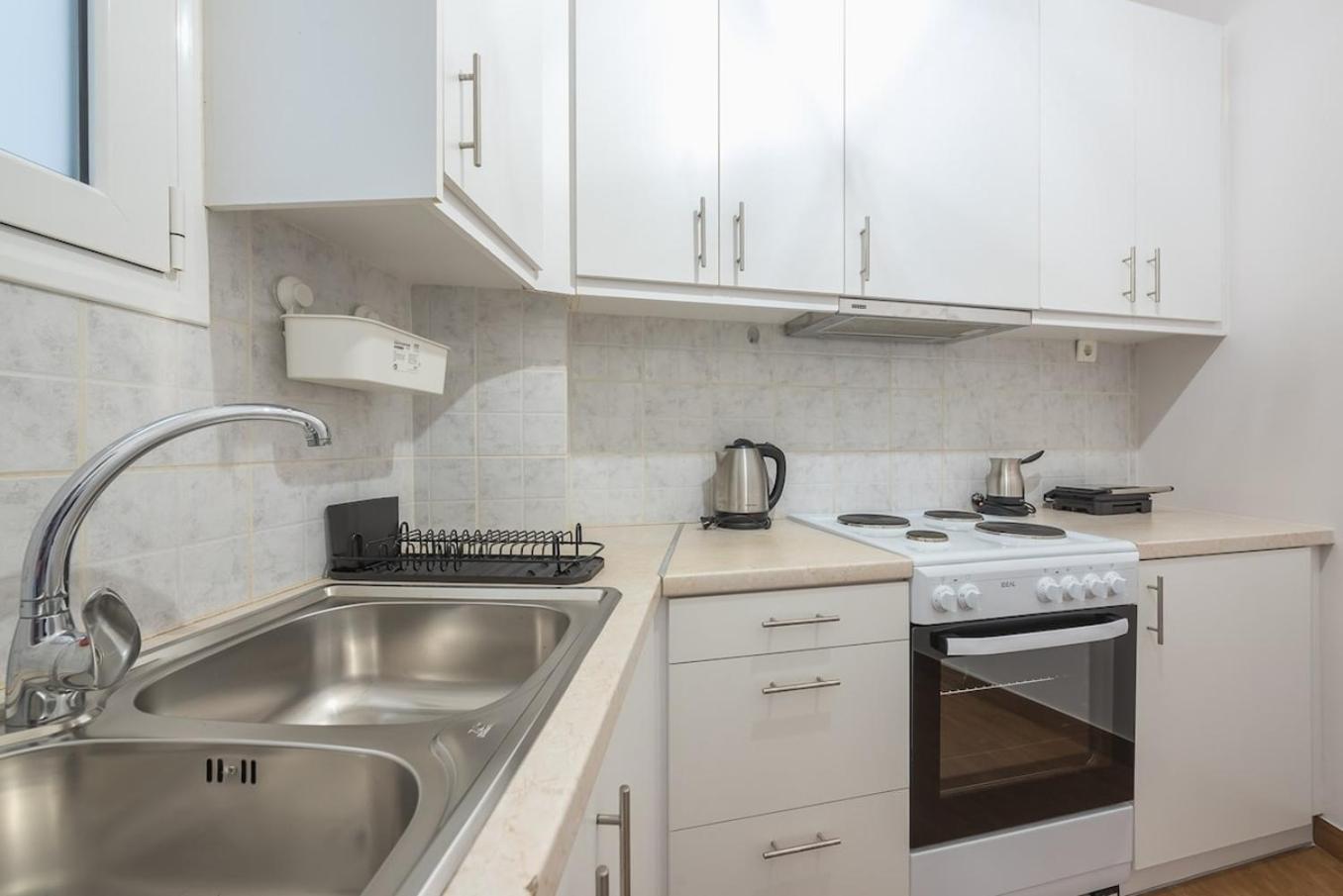 Comfortable In Apartment Athens