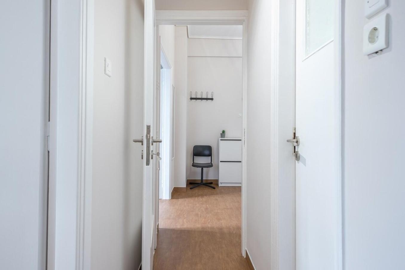 Comfortable In Apartment Athens